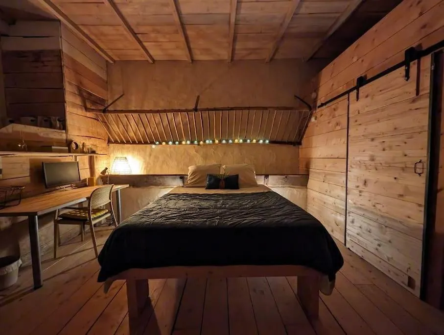 Logement - Studio Independant A Perouges Apartment